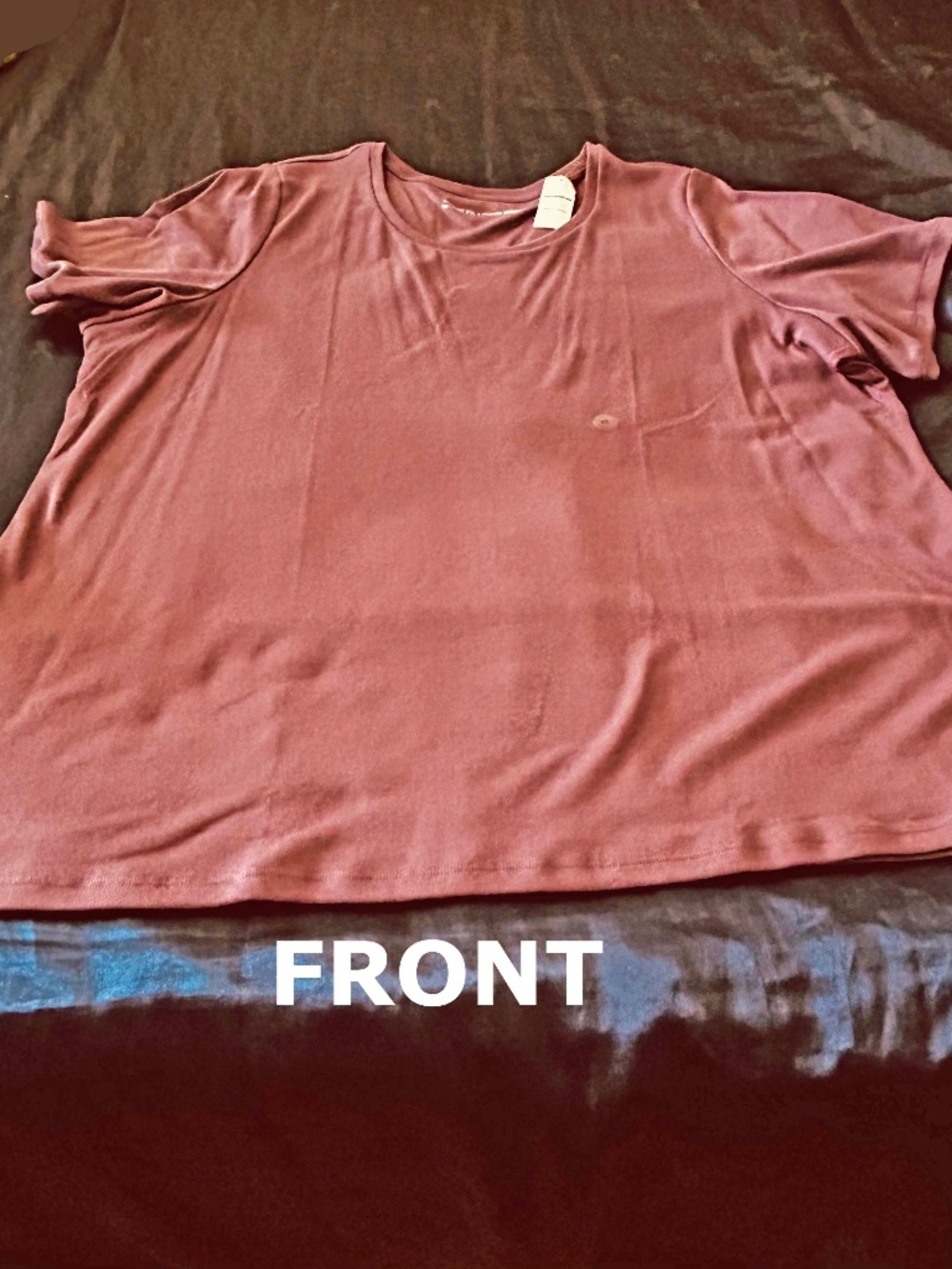 T-SHIRT, SCOOP NECK, BERRY CONSERVE, SIZE 4X, SHAPED FIT, POLYESTER COTTON, SIDE